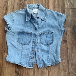 Daily Ritual Light Blue Denim Cap-Sleeve Snap-Front Top